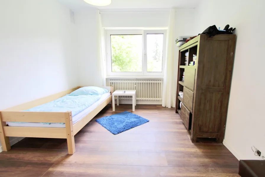 Blick in ein weiteres Schlafzimmer 