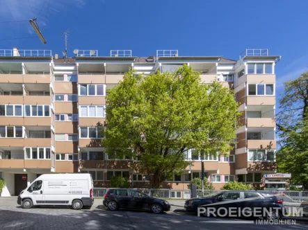 Außenansicht - Wohnung kaufen in München - PROEIGENTUM: 1-Zi-Aptm., 34m², TOP Lage Neuhausen, Wohnzimmer, Schlafnische, separate EBK, Balkon