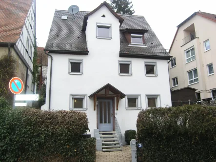 Südansicht - Haus mieten in Lauf - Historisches 1-2-Familien-Haus