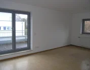 Schlafzimmer OG mit Zugang zur Südterrasse