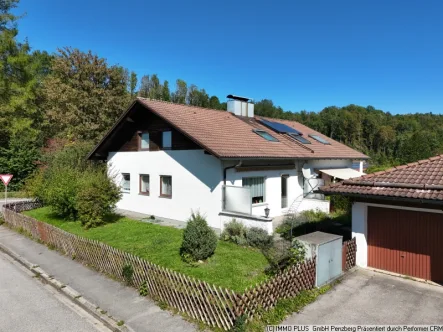 Ansicht Süd-West - Haus kaufen in Penzberg - Neue Familienförderung! Bezugsfreie Süd-/DHH in ruhiger Zentrumsnähe