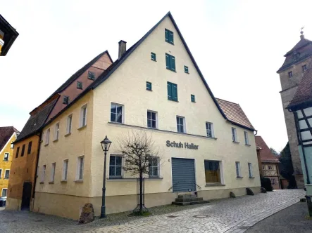 Aussenansicht - Haus kaufen in Spalt - Stadthaus m. Fachwerkscheune u. Gewölbekeller in Spalt Brombachsee