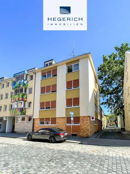 Ansicht - Zinshaus/Renditeobjekt kaufen in Nürnberg - Hegerich: Mehrfamilienhaus mit Ausbaupotenzial unmittelbar am Stadtpark in Maxfeld