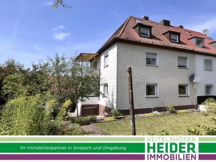 1724 Ansicht Südwest - Haus kaufen in Ansbach - Doppelhaushälfte in beliebter, innenstadtnaher Wohnlage