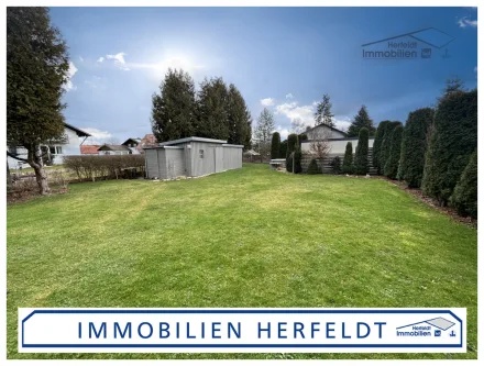 Ca. 350 m² Fläche - Grundstück kaufen in Waal / Bronnen - Schönes Baugrundstück in ruhiger Ortsrandlage zu verkaufen