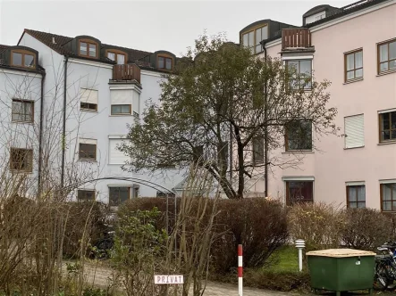 Ansicht - Wohnung kaufen in Fürstenfeldbruck - Schöne 3-Zimmerwohnung in ruhiger Lage