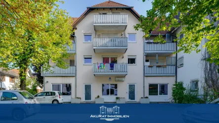 Aussicht - Wohnung kaufen in Maisach - AkuRat Immobilien - Helle 2-Zimmer Wohnung mit Balkon im Herzen von Maisach