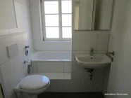 Badezimmer OG links