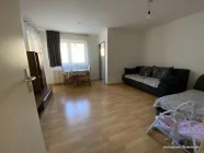 Wohnzimmer mit Essbereich