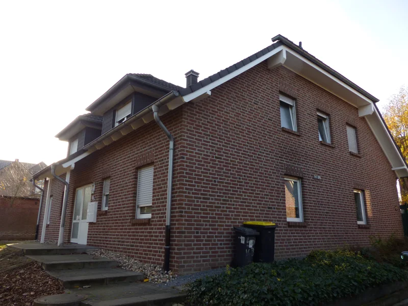 Frontansicht - Wohnung kaufen in Kleve - Maisonettewohnung mit Studio in direkter nähe zum Wald