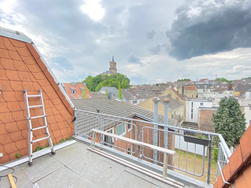 Terrasse  - Wohnung mieten in Kleve - 3 Zimmerwohnung mit Blick über die Dächer von Kleve