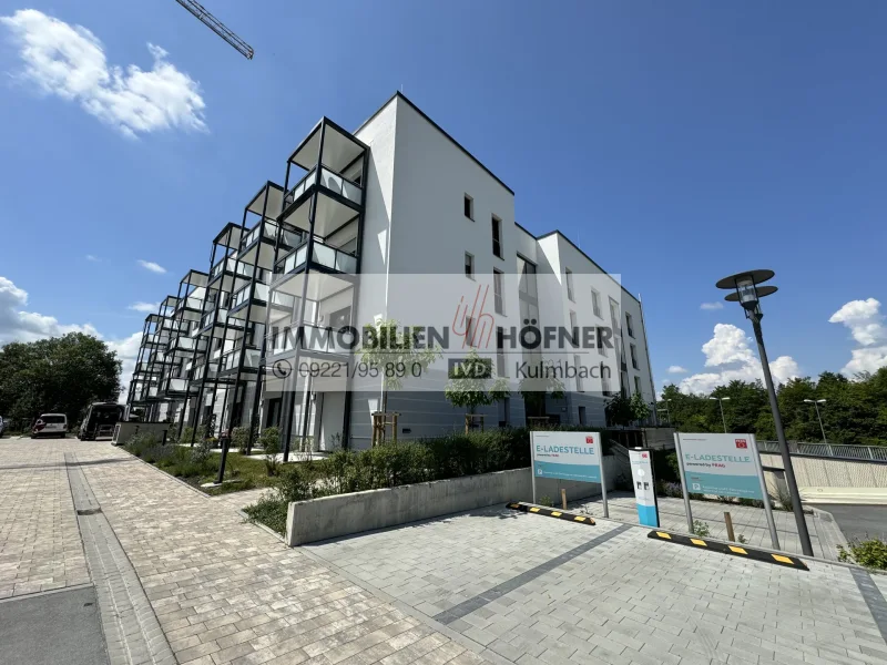 Außenansicht  - Wohnung kaufen in Bayreuth - Barrierefreies Pflegeapartment zum Wohlfühlen mit Balkon und Stellplatz