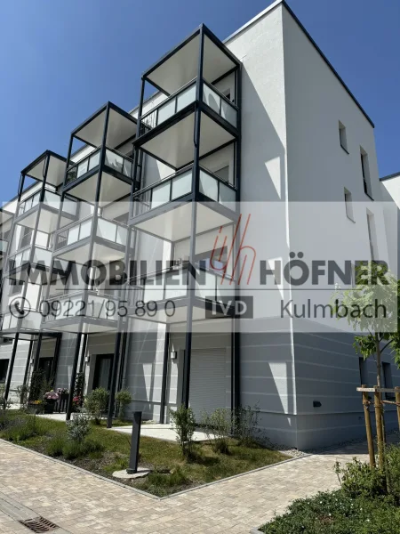 Außenansicht  - Zinshaus/Renditeobjekt kaufen in Bayreuth - Kapitalanleger aufgepasst! Pflegeapartment in Bayreuth mit Stellplatz, Balkon und Abstellraum