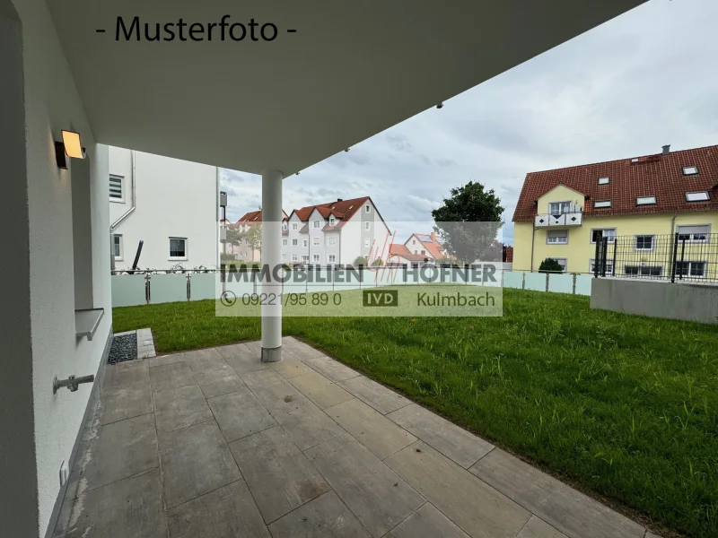 Terrasse - Musterfoto - - Wohnung kaufen in Windischeschenbach - QNG-zertifizierte 4 Zimmer Neubauwohnung - Kaufpreiszahlung nach Fertigstellung !!