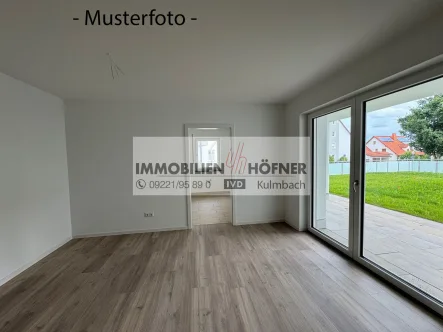 Wohnzimmer - Wohnung kaufen in Windischeschenbach - QNG-zertifizierte 2 Zimmer Neubauwohnung - Rendite sichern, massiv Steuern sparen, Klima schonen !!