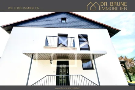 Titel Gernsheim - Haus kaufen in Gernsheim - Solides Zweifamilienhaus mit großem Garten, Großraumgarage in ruhiger Lage