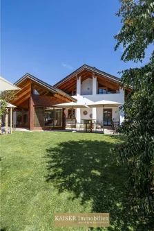 Schön Wohnen in Diessen - Haus kaufen in Dießen am Ammersee - Sehr gepflegtes, charmantes Landhaus mit bezauberndem Garten in ruhiger Lage von Dießen