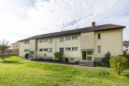 Ansicht Eingang - Wohnung kaufen in Singen / Friedingen - Gemütliche, helle 4-Zimmer-Maisonette-Wohnung in Friedingen