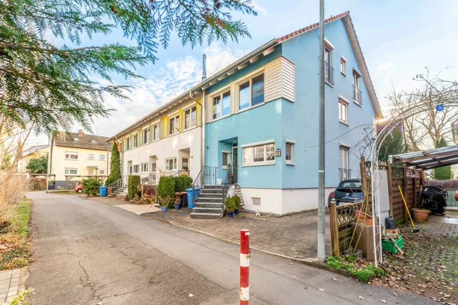 Straßenansicht - Haus kaufen in Radolfzell am Bodensee - Stadtrand-Idylle trifft Seenähe