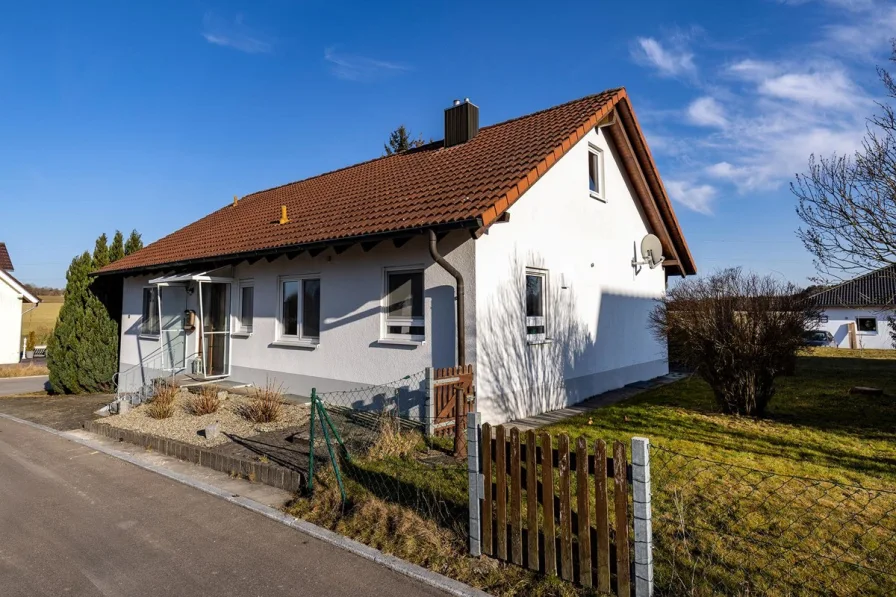 Einfamilienhaus mit viel Platz – Doppeltes Grundstück, doppelte ...