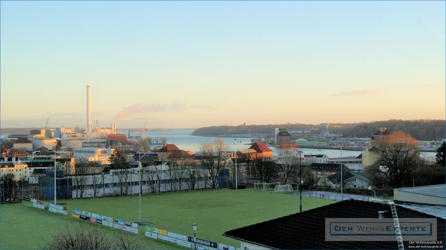 ff25d97d-4a9b-48f6-a8ac-212110c922b8 - Wohnung mieten in Flensburg - Wohnung mit Balkon und Fördeblick