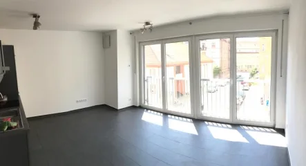 Wohnen - Wohnung mieten in Nürnberg -  Neuwertige, helle 1-Zimmerwohnung mit schönem Duschbad - Baujahr 2016 