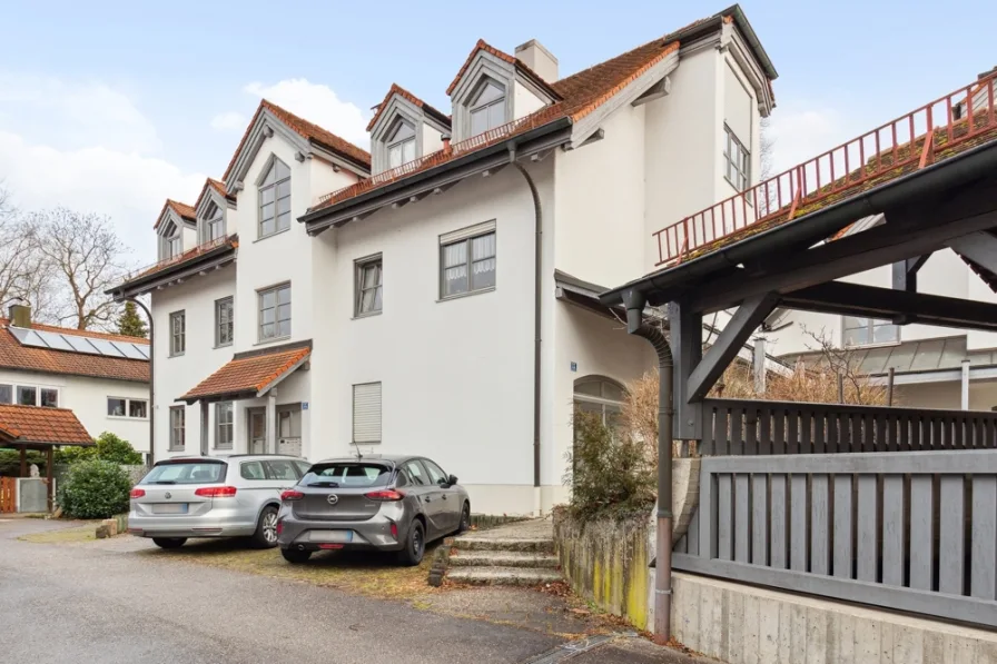  - Wohnung kaufen in Gröbenzell - Gepflegte 2-Zimmer-ETW mit Balkon und TG-Stellplatz / Kauf mit 15 Jahre befristeten Nießbrauch