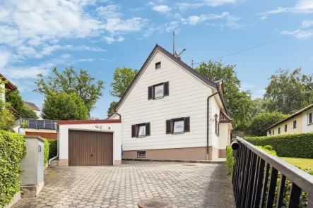  - Haus kaufen in Mammendorf / Nannhofen - Einfamilienhaus mit Terrasse und Garten // Mammendorf // Verkauf mit Wohnrecht