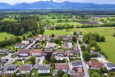 Volltreffer! - Haus kaufen in Kolbermoor - Großzügige DHH in idyllischer Wohnlage mit 2 Wintergärten in Kolbermoor