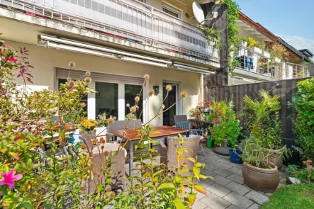 Idyllisches Reihenendhaus - Haus kaufen in Pullach im Isartal - Reihenendhaus mit idyllischem Garten / Südterrasse und Südbalkon / Garage / Kauf auf Nießbrauchbasis