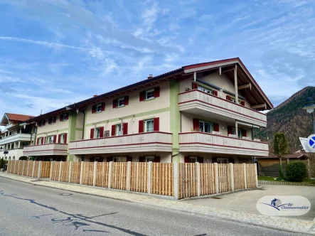 Hausansicht - Wohnung kaufen in Aschau im Chiemgau - Hier lässt es sich leben