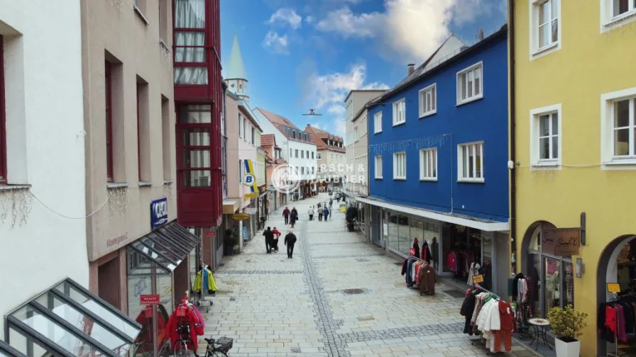 Flaniermeile Klostergasse - Haus kaufen in Neumarkt - Gefragtes Wohn- & Geschäftshaus, Neumarkt - Klostergasse