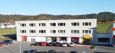 Schlierfer Heide - Zinshaus/Renditeobjekt kaufen in Sengenthal - GESCHÄFTS-ZENTRUM SCHLIERFER HEIDE,Sengenthal - Schlierfer Holz