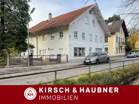Charmantes Denkmal  - Haus kaufen in München - Rarität: Charmantes Wohn- und Geschäftshaus in attraktiver LageMünchen - Altperlach
