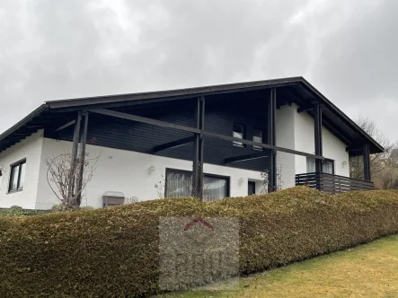 H2021-1 Ansicht (3) - Haus kaufen in Schönberg - Herrliche sonnige Lage in SchönbergEinfamilienhaus mit Einliegerwohnung und Doppelgarage