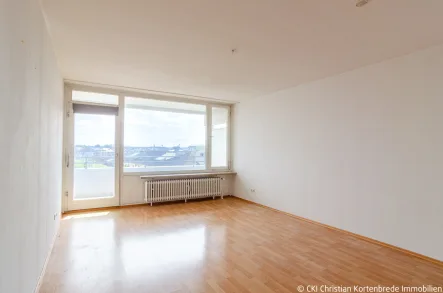 Wohn-/Schlafraum - Wohnung kaufen in München - Untergiesing-Harlaching!Freies 1 Zi.-Apartment mit Südostloggia in zentraler Lage