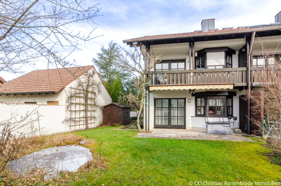 Reiheneckhaus auf Südgrundstück - Haus kaufen in Gilching - Familien Willkommen!Reiheneckhaus mit Südwestgrundstück in absolut ruhiger Lage in Gilching