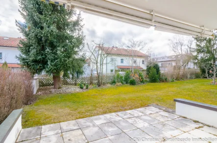 Terrasse mit Südaurichtung - Wohnung mieten in Gauting - Absolut ruhige Lage mit eigenem Garten! Gepflegte 3 Zi.-Wohnung  in Gauting