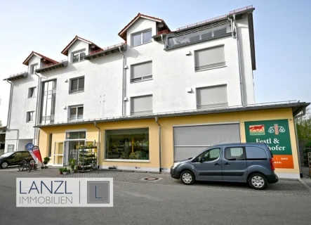 Hausansicht - Wohnung mieten in Poing b München - Modernes Apartment mit FBH und Lift