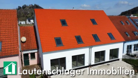 Modern-effizient NEU! - Haus kaufen in Velburg - Modernes Zuhause für die Familie! Großzügige NEUBAU-Doppelhaushälfte mit Garage in Velburg
