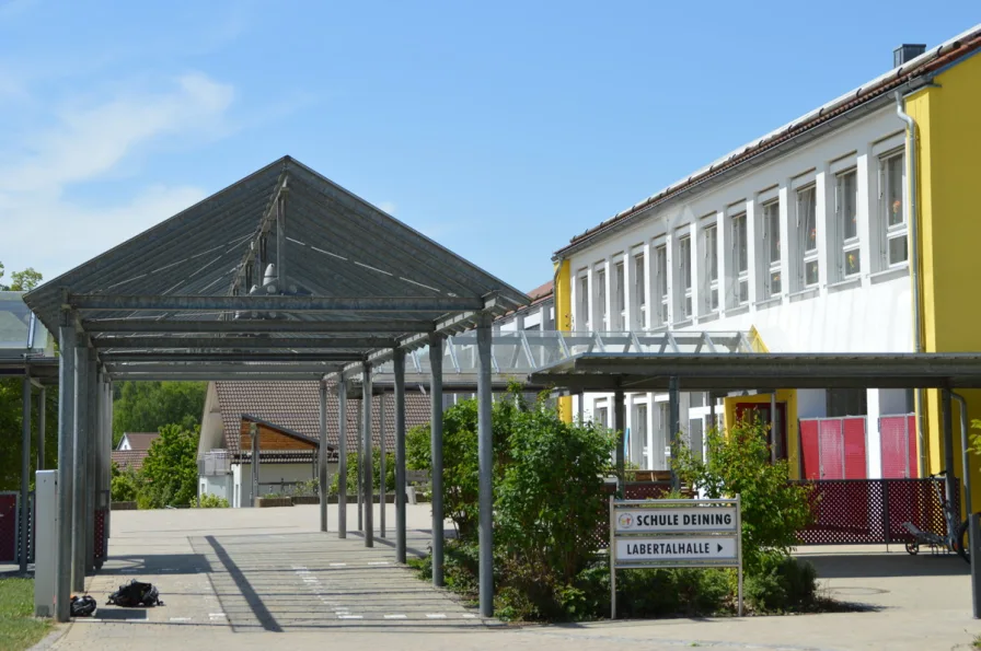 Grund- und Mittelschule 