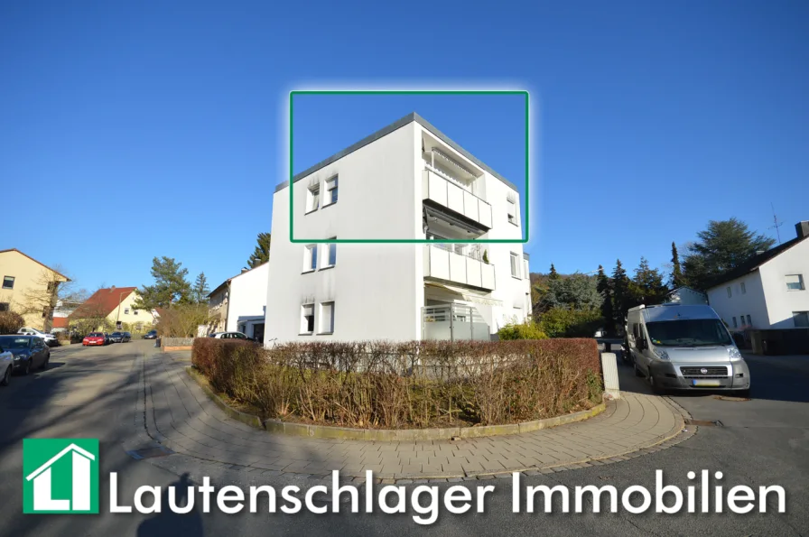 Gute Lage in Neumarkt - Wohnung mieten in Neumarkt in der Oberpfalz - Ideal für das Paar!Helle 2-Zimmer-Wohnung mit Garage in Neumarkt, unterhalb Weinberg