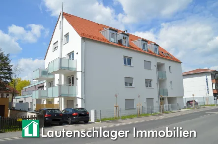 Wohnen am Altstadtring - Wohnung kaufen in Neumarkt in der Oberpfalz - Neuwertige 2,5-Zimmer-Wohnung mit Tiefgaragenstellplatz im Stadtgebiet von Neumarkt i.d.OPf.