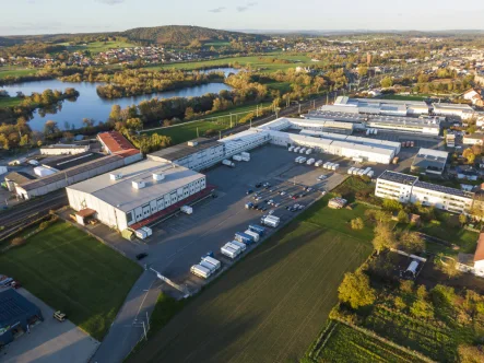 Drohnenaufnahme  - Halle/Lager/Produktion mieten in Lichtenfels - Logistikpark in Lichtenfels mit sehr guter Autobahnanbindung und parzellenweiser Anmietungsoption