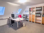 Büro/Schlafzimmer