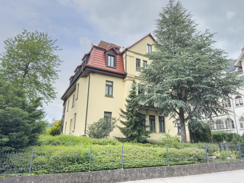 Außenansicht - Wohnung mieten in Coburg - Charmante 5,5-Zimmer-Wohnung in guter Lage von Coburg mit Balkon