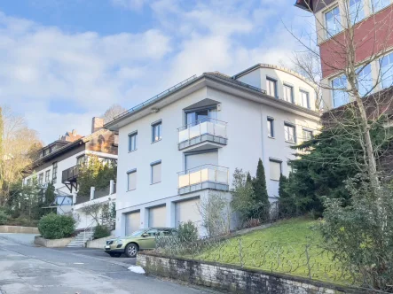 Außenansicht - Haus mieten in Coburg - Exklusives Haus zur Miete in bester Lage Coburgs mit Garten, Dachterrasse und luxuriöser Küche