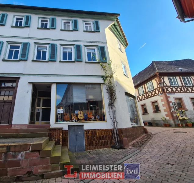 Frontansicht - Haus kaufen in Amorbach - HISTORISCHES WOHN- UND GESCHÄFTSHAUS IM HERZEN VON AMORBACH