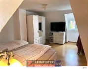 Schlafzimmer DG