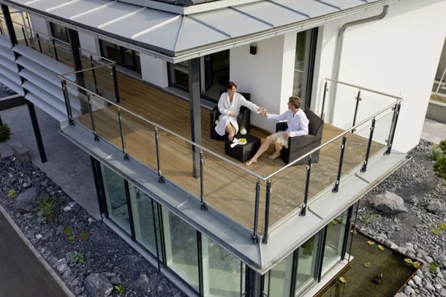 Musterhaus Terrasse - Haus kaufen in München - MÜNCHNER IG: Ihre Hausträume leben mit diesem innovativem Energiekonzept A+, KfW 40 !